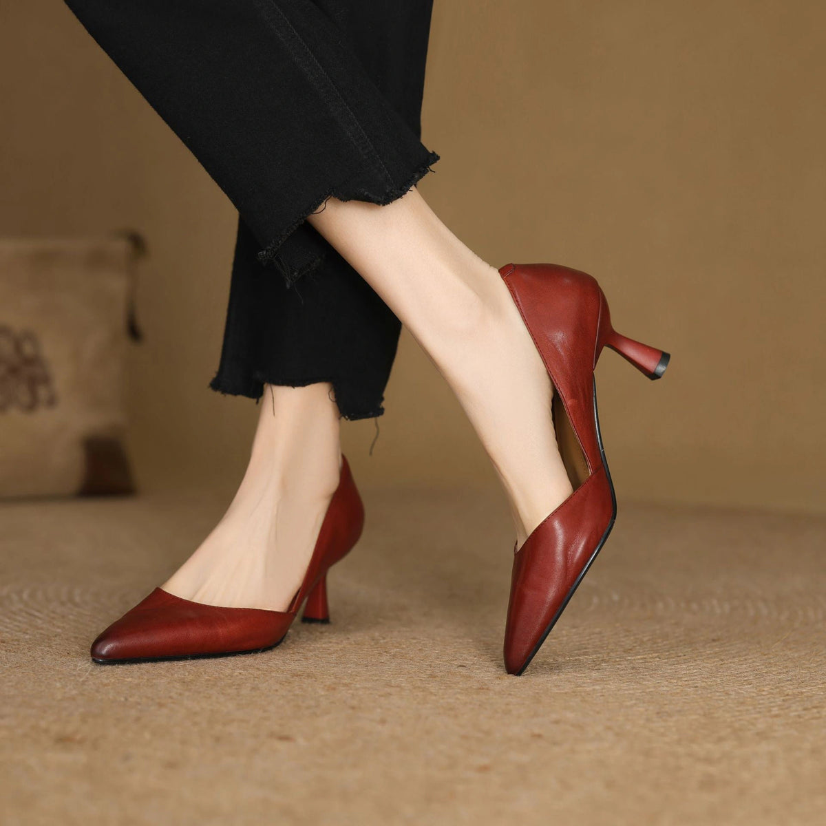 Vera Curve Leather Heels