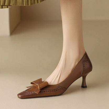 Violaine Leather Ribbon Pumps