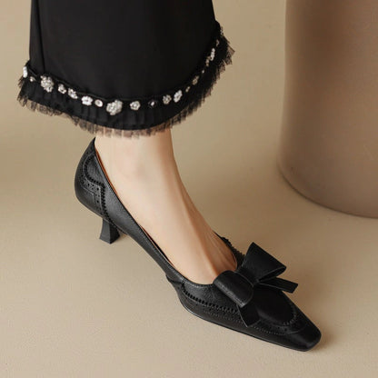 Violaine Leather Ribbon Pumps