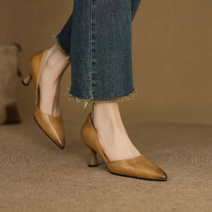 Vera Curve Leather Heels
