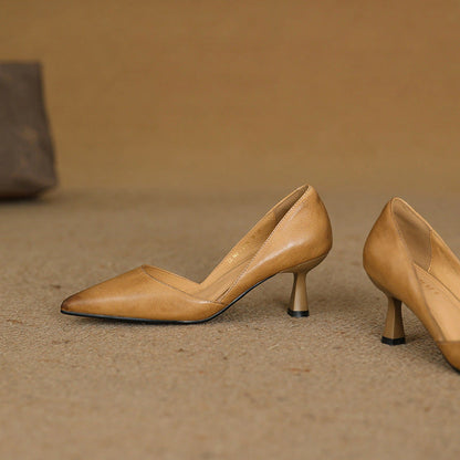 Vera Curve Leather Heels