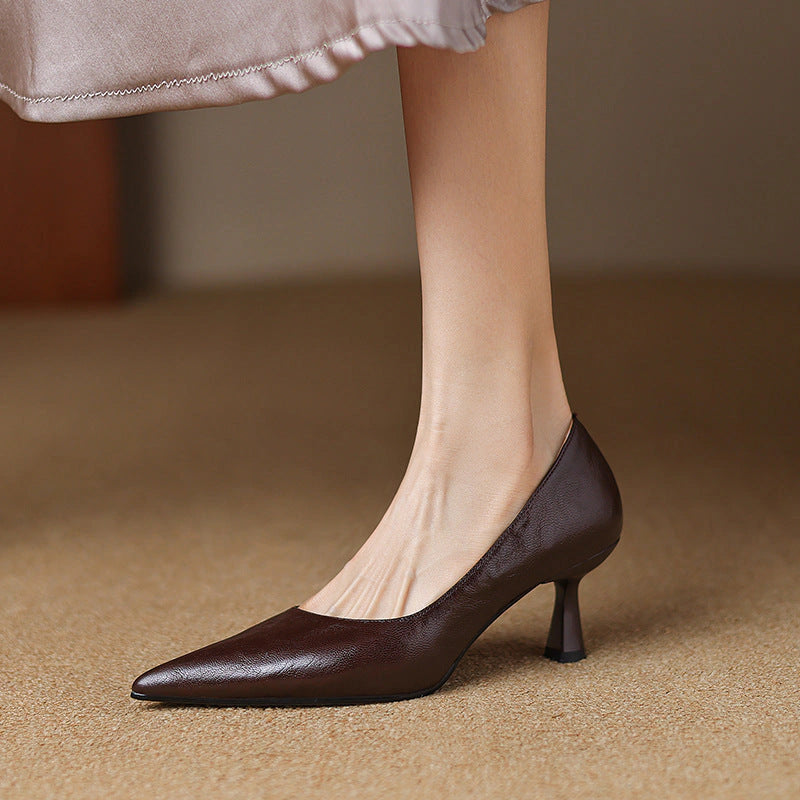 Livia Leather Pumps