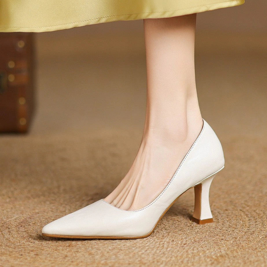 Livia Leather Pumps