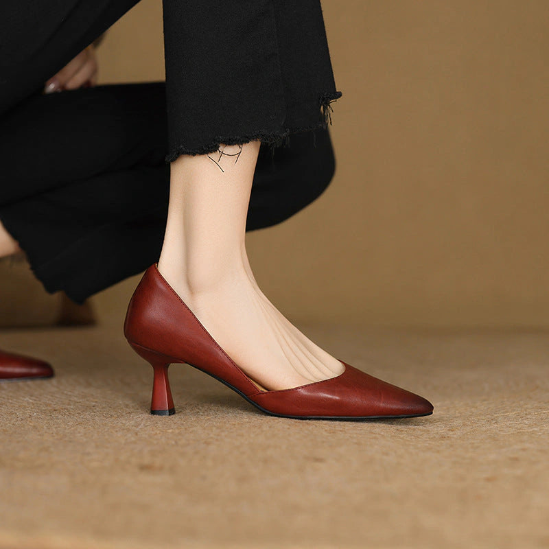Vera Curve Leather Heels